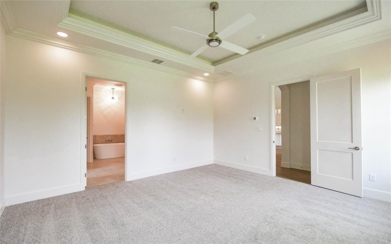 2719 Village Road, Granbury, TX 76049, 4 Bedrooms Bedrooms, ,3 BathroomsBathrooms,Residential,For Sale,2719 Village Road,20694332