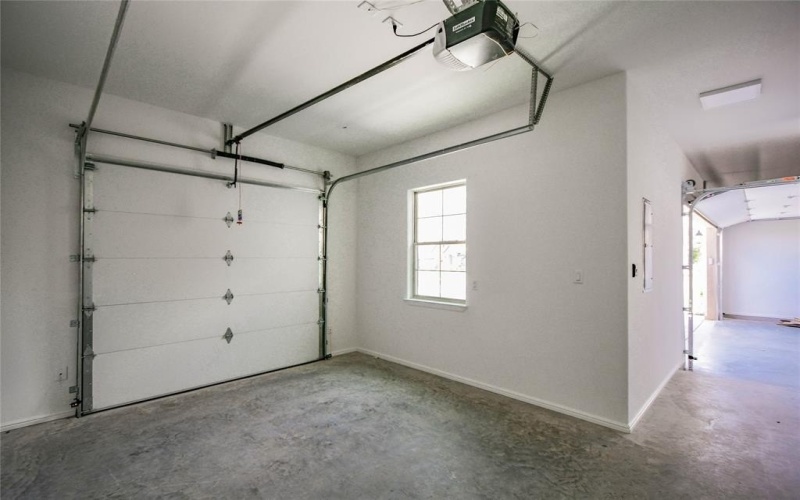 2719 Village Road, Granbury, TX 76049, 4 Bedrooms Bedrooms, ,3 BathroomsBathrooms,Residential,For Sale,2719 Village Road,20694332