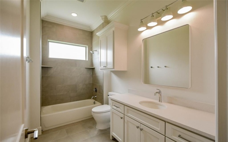 2719 Village Road, Granbury, TX 76049, 4 Bedrooms Bedrooms, ,3 BathroomsBathrooms,Residential,For Sale,2719 Village Road,20694332