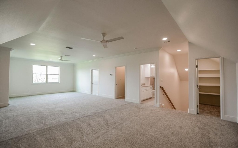 2719 Village Road, Granbury, TX 76049, 4 Bedrooms Bedrooms, ,3 BathroomsBathrooms,Residential,For Sale,2719 Village Road,20694332
