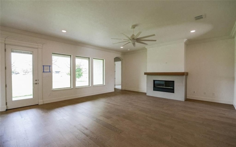 2719 Village Road, Granbury, TX 76049, 4 Bedrooms Bedrooms, ,3 BathroomsBathrooms,Residential,For Sale,2719 Village Road,20694332