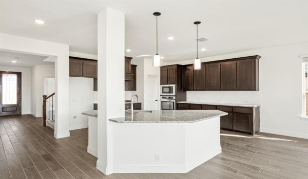 112 Greenback Trail, Fort Worth, TX 76131, 5 Habitaciones Habitaciones , ,3 BañosBaños,Residential,En Venta,112 Greenback Trail,20711274