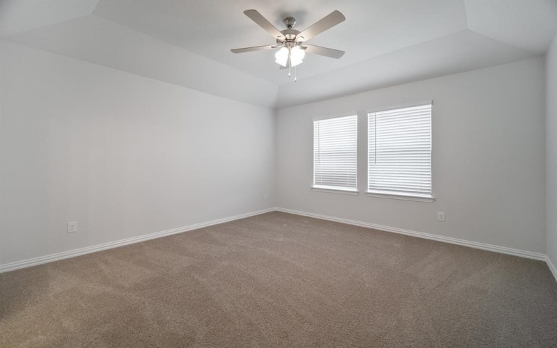 3915 Condor Drive, Crandall, TX 75114, 3 Bedrooms Bedrooms, ,2 BathroomsBathrooms,Residential,For Sale,3915 Condor Drive,20694705