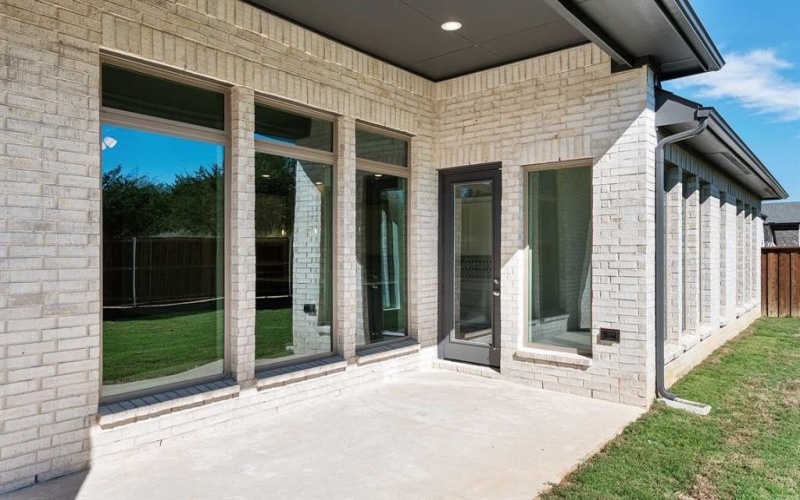 2434 Shane Drive, Midlothian, TX 76065, 4 Bedrooms Bedrooms, ,3 BathroomsBathrooms,Residential,For Sale,2434 Shane Drive,20695058