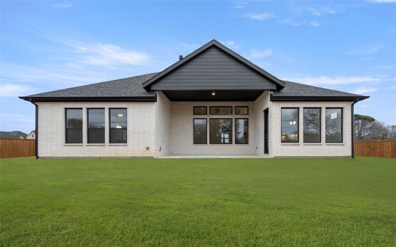 2201 Steed Run Drive, Mansfield, TX 76063, 4 Habitaciones Habitaciones , ,5 BañosBaños,Residential,En Venta,2201 Steed Run Drive,20712001