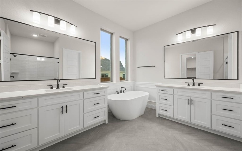 2406 Rockwood Lane, Mansfield, TX 76063, 4 Habitaciones Habitaciones , ,5 BañosBaños,Residential,En Venta,2406 Rockwood Lane,20712051