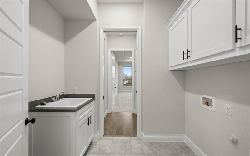 2406 Rockwood Lane, Mansfield, TX 76063, 4 Habitaciones Habitaciones , ,5 BañosBaños,Residential,En Venta,2406 Rockwood Lane,20712051