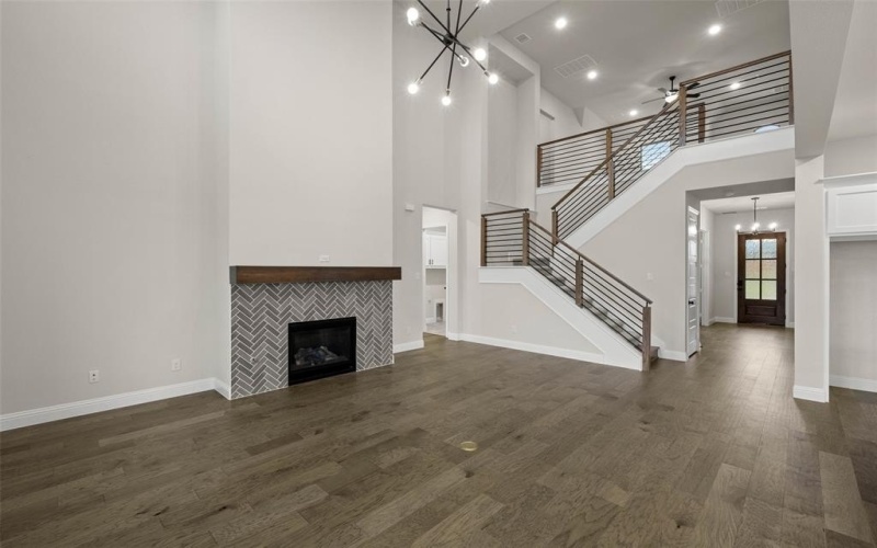 2406 Rockwood Lane, Mansfield, TX 76063, 4 Habitaciones Habitaciones , ,5 BañosBaños,Residential,En Venta,2406 Rockwood Lane,20712051