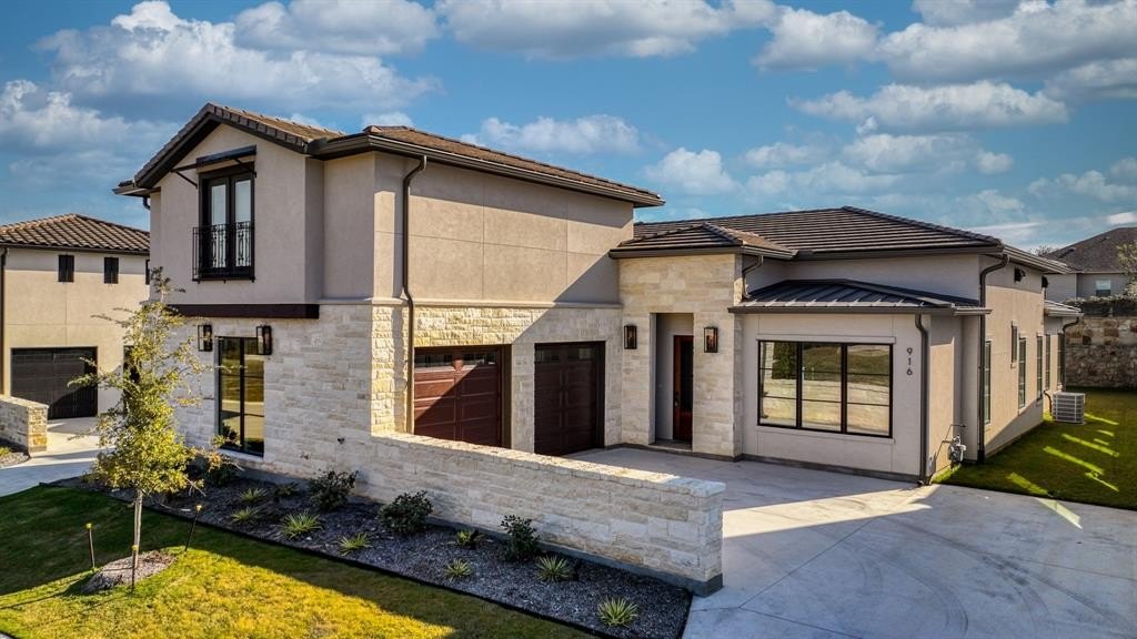 916 Eldorado Street, Weatherford, TX 76086, 4 Bedrooms Bedrooms, ,3 BathroomsBathrooms,Residential,For Sale,916 Eldorado Street,20695476