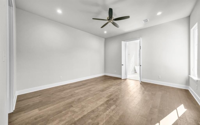 916 Eldorado Street, Weatherford, TX 76086, 4 Bedrooms Bedrooms, ,3 BathroomsBathrooms,Residential,For Sale,916 Eldorado Street,20695476
