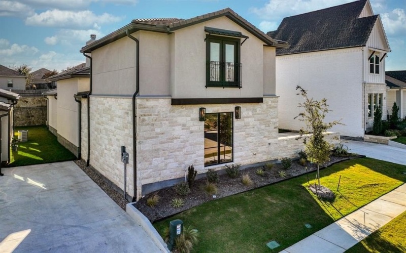 916 Eldorado Street, Weatherford, TX 76086, 4 Bedrooms Bedrooms, ,3 BathroomsBathrooms,Residential,For Sale,916 Eldorado Street,20695476