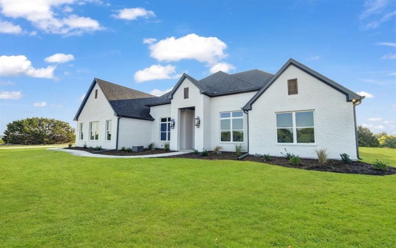 166 Fan Mill Trail, Weatherford, TX 76085, 4 Bedrooms Bedrooms, ,3 BathroomsBathrooms,Residential,For Sale,166 Fan Mill Trail,20695750