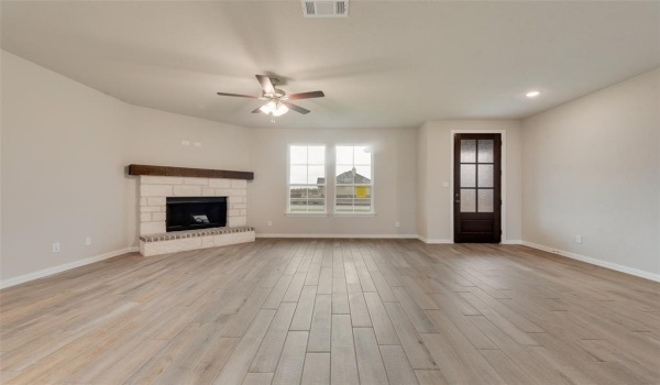 2619 Witness Tree Road, Oak Ridge, TX 75161, 4 Habitaciones Habitaciones , ,2 BañosBaños,Residential,En Venta,2619 Witness Tree Road,20695780