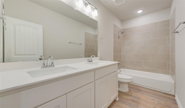 2619 Witness Tree Road, Oak Ridge, TX 75161, 4 Habitaciones Habitaciones , ,2 BañosBaños,Residential,En Venta,2619 Witness Tree Road,20695780