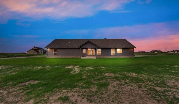 2619 Witness Tree Road, Oak Ridge, TX 75161, 4 Habitaciones Habitaciones , ,2 BañosBaños,Residential,En Venta,2619 Witness Tree Road,20695780