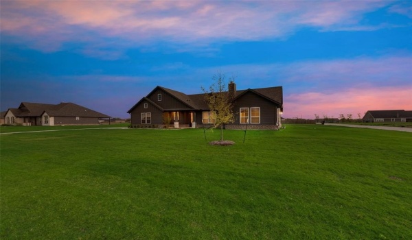 2619 Witness Tree Road, Oak Ridge, TX 75161, 4 Habitaciones Habitaciones , ,2 BañosBaños,Residential,En Venta,2619 Witness Tree Road,20695780