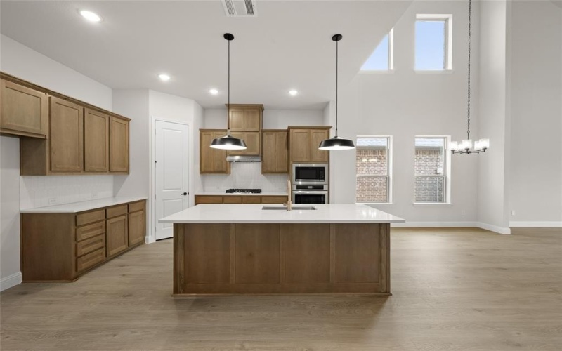 217 Allegheny Drive, Burleson, TX 76028, 4 Habitaciones Habitaciones , ,3 BañosBaños,Residential,En Venta,217 Allegheny Drive,20712672