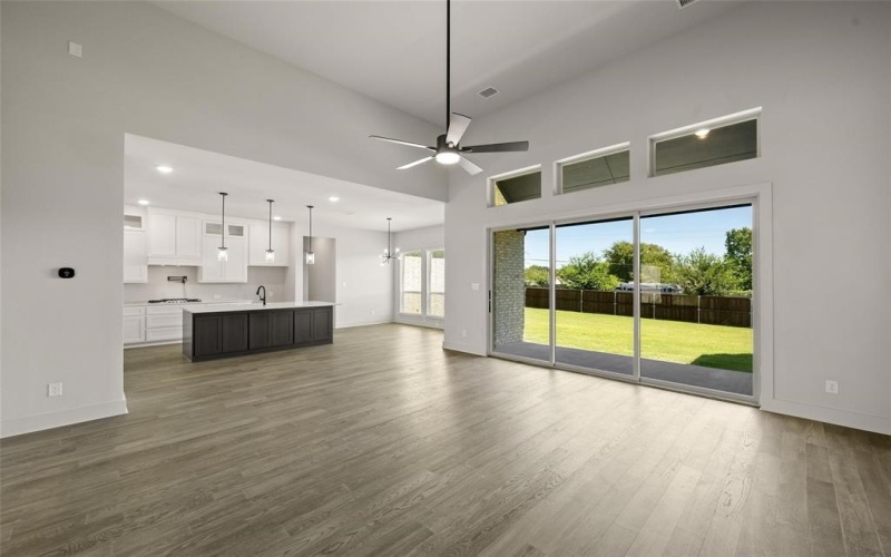 310 Penrose Drive, Ovilla, TX 75154, 4 Bedrooms Bedrooms, ,3 BathroomsBathrooms,Residential,For Sale,310 Penrose Drive,20696163