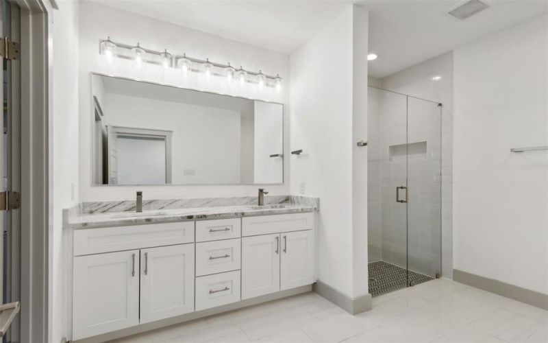 5817 Coleman Street, Westworth Village, TX 76114, 4 Bedrooms Bedrooms, ,2 BathroomsBathrooms,Residential,For Sale,5817 Coleman Street,20712935