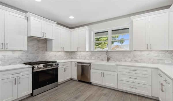 5817 Coleman Street, Westworth Village, TX 76114, 4 Bedrooms Bedrooms, ,2 BathroomsBathrooms,Residential,For Sale,5817 Coleman Street,20712935