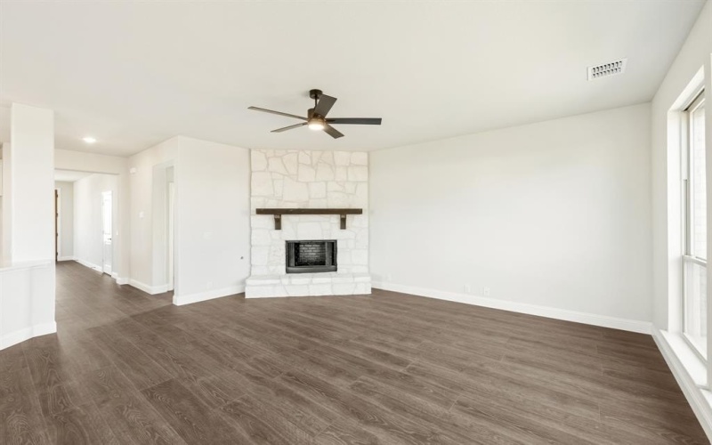 11709 Flathead Court, Godley, TX 76044, 5 Habitaciones Habitaciones , ,3 BañosBaños,Residential,En Venta,11709 Flathead Court,20713160