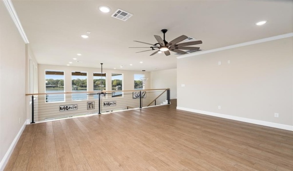 144 Oak Hills Drive, Mabank, TX 75156, 3 Bedrooms Bedrooms, ,3 BathroomsBathrooms,Residential,For Sale,144 Oak Hills Drive,20713324