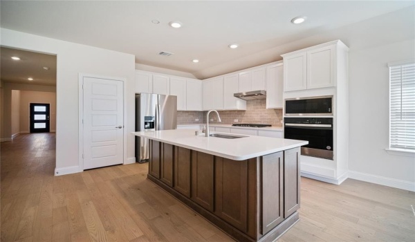 4016 Apollo Bay Avenue, Little Elm, TX 75068, 4 Bedrooms Bedrooms, ,2 BathroomsBathrooms,Residential,For Sale,4016 Apollo Bay Avenue,20713337