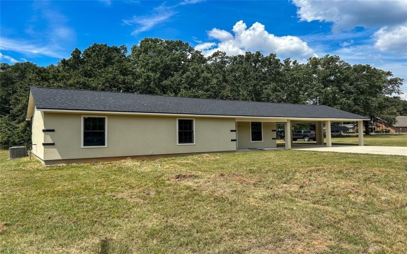 3206 Seminole Drive, Shreveport, LA 71107, 4 Bedrooms Bedrooms, ,3 BathroomsBathrooms,Residential,For Sale,3206 Seminole Drive,20713442