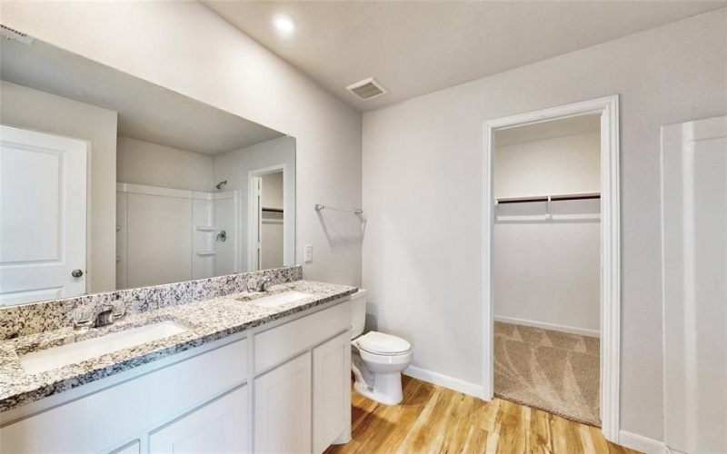 116 Cooper Drive, Cleburne, TX 76031, 5 Bedrooms Bedrooms, ,3 BathroomsBathrooms,Residential,For Sale,116 Cooper Drive,20713477