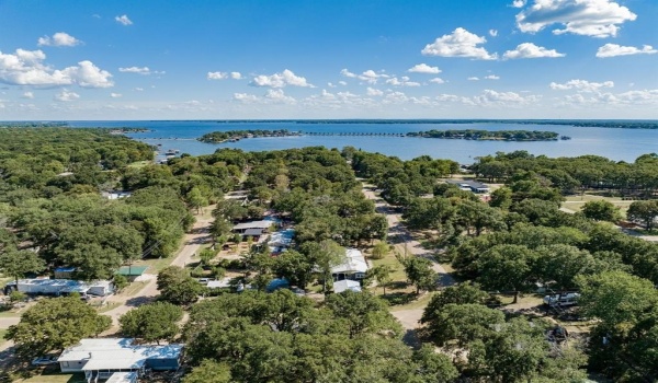 151 Pawnee Trail, Mabank, TX 75156, 3 Habitaciones Habitaciones , ,2 BañosBaños,Residential,En Venta,151 Pawnee Trail,20697013
