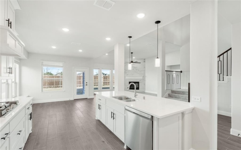 225 Redford Lane, Forney, TX 75126, 4 Habitaciones Habitaciones , ,2 BañosBaños,Residential,En Venta,225 Redford Lane,20713833