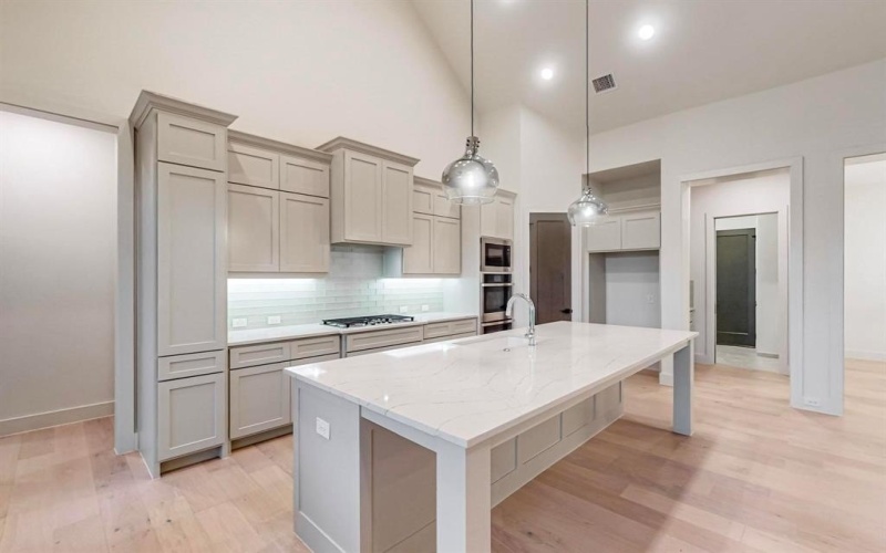 7113 Woodside Drive, Argyle, TX 76226, 3 Bedrooms Bedrooms, ,3 BathroomsBathrooms,Residential,For Sale,7113 Woodside Drive,20713979