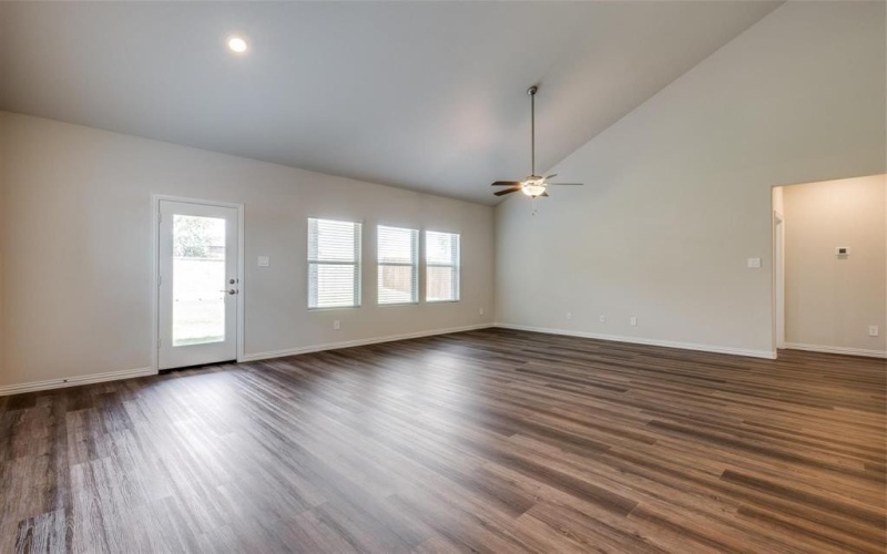 1125 Salado Street, Crandall, TX 75114, 5 Bedrooms Bedrooms, ,3 BathroomsBathrooms,Residential,For Sale,1125 Salado Street,20698023