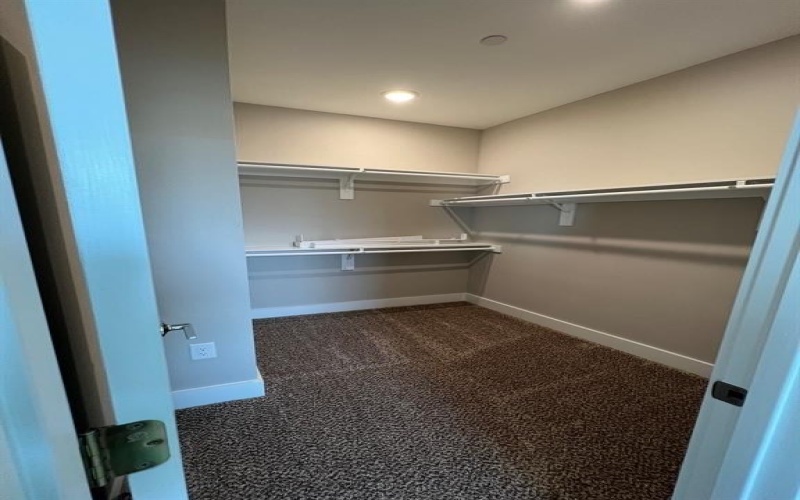 3616 Aaron Place, Denton, TX 76226, 3 Bedrooms Bedrooms, ,2 BathroomsBathrooms,Residential Lease,For Rent,3616 Aaron Place,20698155