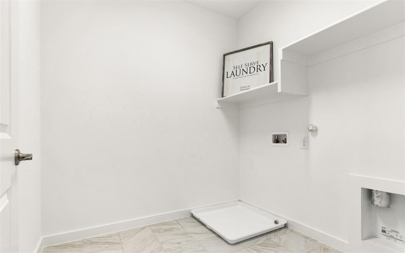 2873 Edmondson, The Colony, TX 75056, 3 Habitaciones Habitaciones , ,2 BañosBaños,Residential,En Venta,2873 Edmondson,20698845