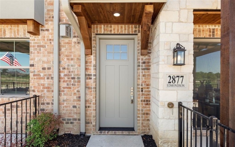 2877 Edmondson, The Colony, TX 75056, 3 Habitaciones Habitaciones , ,2 BañosBaños,Residential,En Venta,2877 Edmondson,20698861