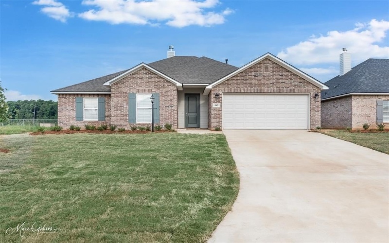 565 Brunswick Gardens, Haughton, LA 71037, 4 Bedrooms Bedrooms, ,2 BathroomsBathrooms,Residential,For Sale,565 Brunswick Gardens,20699035