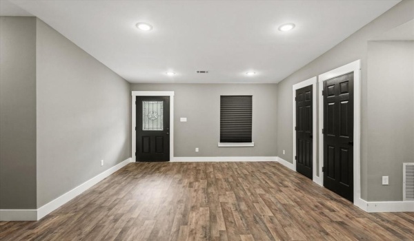310 Eagle Drive, Gun Barrel City, TX 75156, 3 Habitaciones Habitaciones , ,2 BañosBaños,Residential,En Venta,310 Eagle Drive,20699109