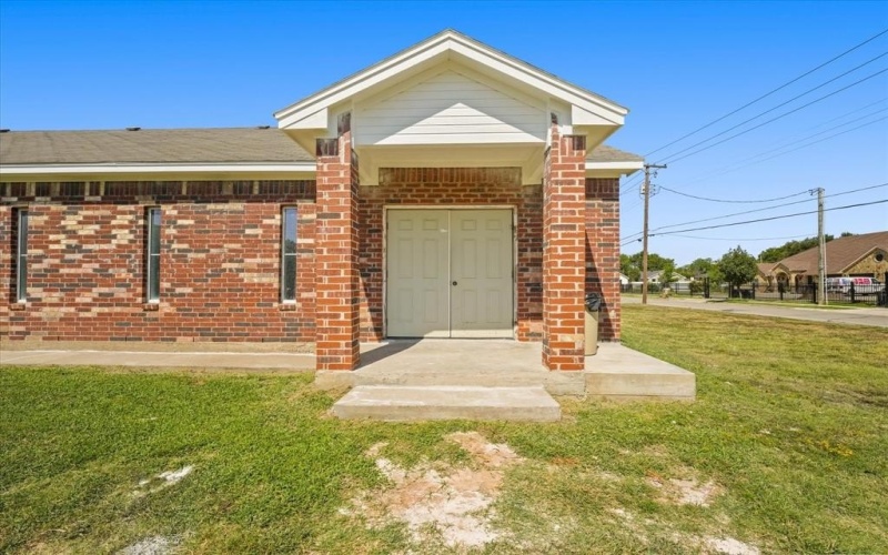 5114 Pinson Street, Fort Worth, TX 76105, ,Commercial Sale,For Sale,5114 Pinson Street,20699200