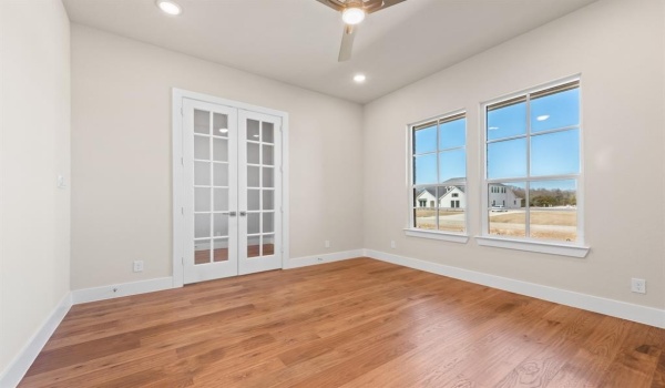 1040 Julian Drive, Van Alstyne, TX 75495, 4 Bedrooms Bedrooms, ,2 BathroomsBathrooms,Residential,For Sale,1040 Julian Drive,20699265