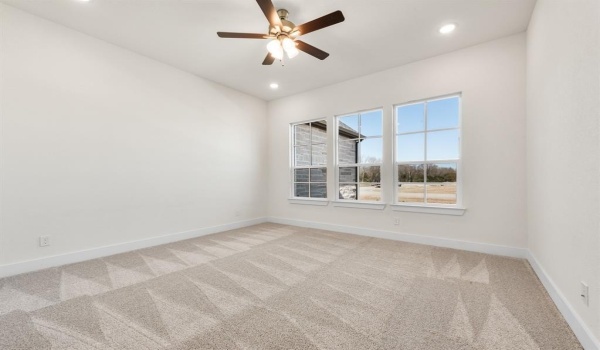 1030 Julian Drive, Van Alstyne, TX 75495, 4 Bedrooms Bedrooms, ,3 BathroomsBathrooms,Residential,For Sale,1030 Julian Drive,20699308