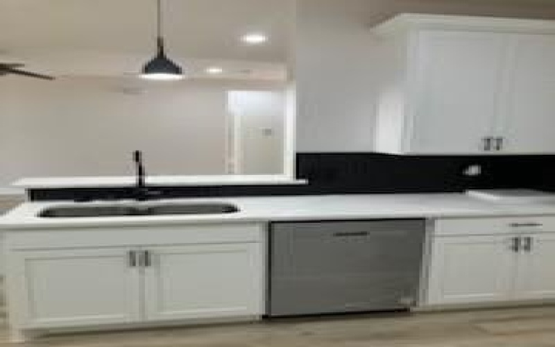 6063 Plum Dale Road, Dallas, TX 75241, 3 Bedrooms Bedrooms, ,2 BathroomsBathrooms,Residential,For Sale,6063 Plum Dale Road,20699397