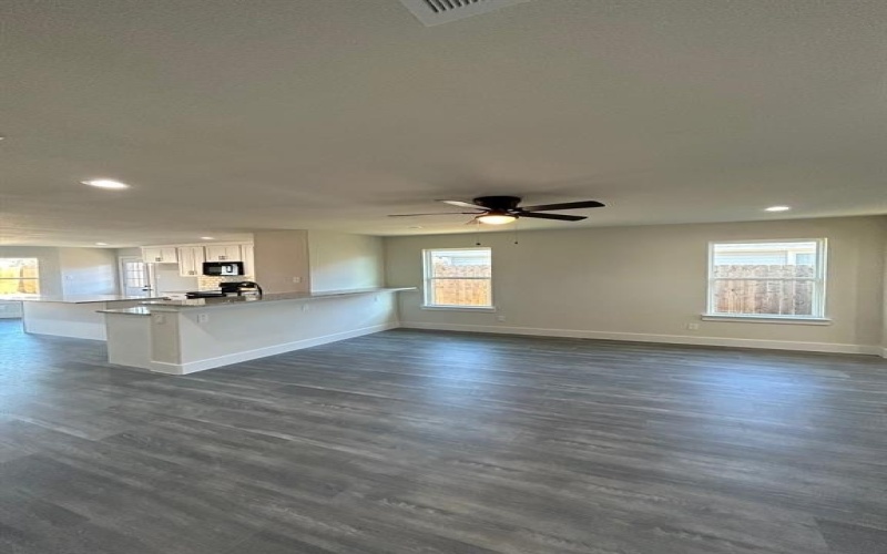 2962 Kavasar Drive, Dallas, TX 75241, 3 Bedrooms Bedrooms, ,2 BathroomsBathrooms,Residential,For Sale,2962 Kavasar Drive,20699487