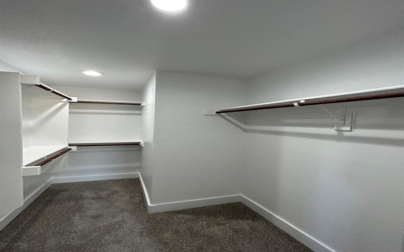 2962 Kavasar Drive, Dallas, TX 75241, 3 Bedrooms Bedrooms, ,2 BathroomsBathrooms,Residential,For Sale,2962 Kavasar Drive,20699487
