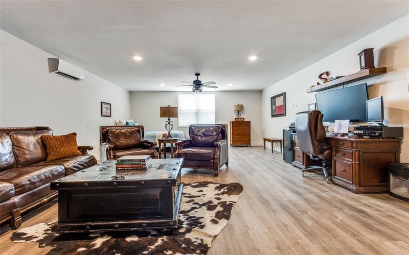 1656 County Road 604, Farmersville, TX 75442, 3 Bedrooms Bedrooms, ,2 BathroomsBathrooms,Residential,For Sale,1656 County Road 604,20699645
