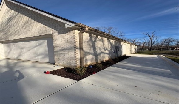 108 Southern Pine Place, Mabank, TX 75156, 3 Bedrooms Bedrooms, ,2 BathroomsBathrooms,Residential,For Sale,108 Southern Pine Place,20699686