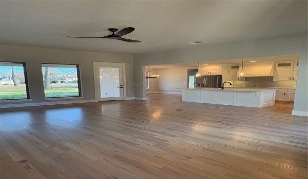 108 Southern Pine Place, Mabank, TX 75156, 3 Bedrooms Bedrooms, ,2 BathroomsBathrooms,Residential,For Sale,108 Southern Pine Place,20699686