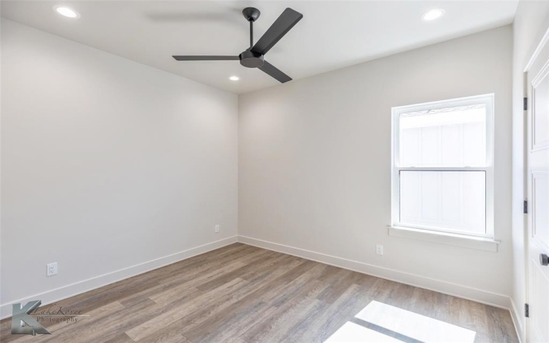 215 Pecan Street, Abilene, TX 79602, 4 Bedrooms Bedrooms, ,2 BathroomsBathrooms,Residential,For Sale,215 Pecan Street,20700439