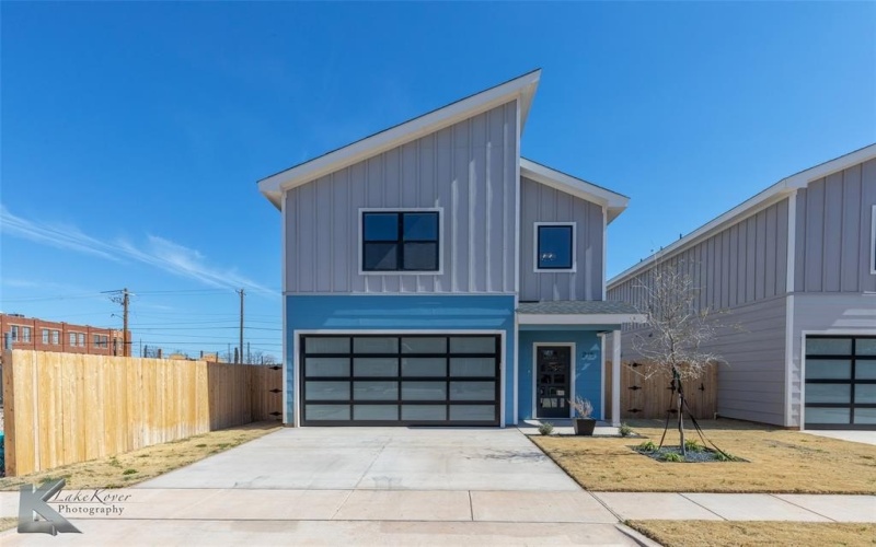 215 Pecan Street, Abilene, TX 79602, 4 Bedrooms Bedrooms, ,2 BathroomsBathrooms,Residential,For Sale,215 Pecan Street,20700439