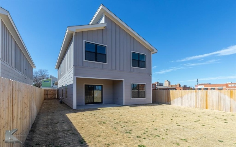 215 Pecan Street, Abilene, TX 79602, 4 Bedrooms Bedrooms, ,2 BathroomsBathrooms,Residential,For Sale,215 Pecan Street,20700439